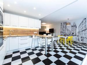 Prodej bytu 1+kk, Praha - Karlín, U Mlýnského kanálu, 80 m2