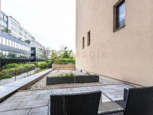 Prodej bytu 1+kk, Praha - Karlín, U Mlýnského kanálu, 80 m2