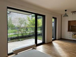 Pronájem bytu 1+kk, Praha - Smíchov, Na Neklance, 42 m2