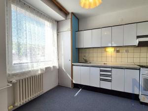 Prodej bytu 2+1, Praha - Dejvice, U dejvického rybníčku, 52 m2