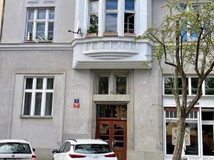 Pronájem bytu 3+1, Praha, Bubenečská, 153 m2