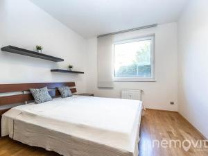Pronájem bytu 2+kk, Praha - Hlubočepy, Wassermannova, 47 m2