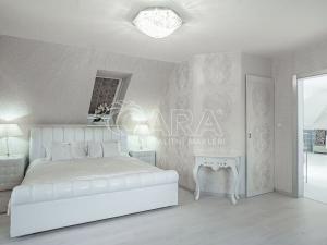 Prodej vily, Zeleneč, Štefánikova, 540 m2