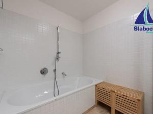 Prodej bytu 3+kk, Praha - Vysočany, Podnádražní, 114 m2