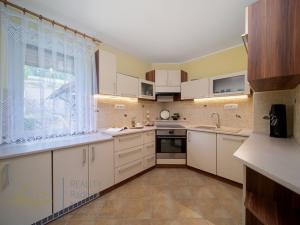 Prodej rodinného domu, Nová Paka - Vrchovina, 150 m2