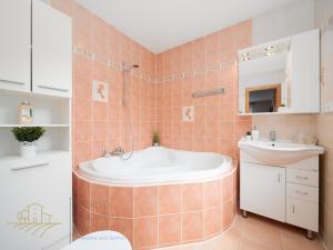 Prodej rodinného domu, Nová Paka - Vrchovina, 150 m2