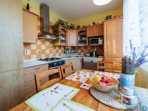 Prodej bytu 3+1, Vysoké Mýto, Ležáků, 75 m2