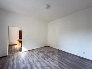 Pronájem bytu 3+1, Děčín, Na Úpatí, 55 m2