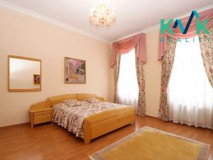 Prodej bytu 3+1, Karlovy Vary, Zahradní, 123 m2