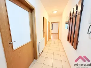 Pronájem bytu 2+kk, Praha - Lhotka, Štúrova, 59 m2