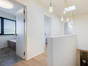 Pronájem vily, Praha - Horní Měcholupy, U Golfu, 248 m2