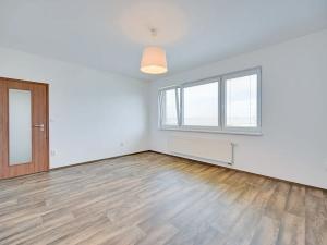 Pronájem bytu 2+1, Olomouc, gen. Píky, 62 m2