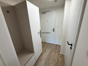 Pronájem bytu 1+kk, Praha - Stodůlky, Hábova, 36 m2