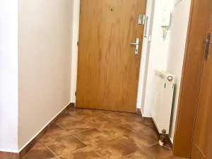 Pronájem bytu 2+kk, Praha - Strašnice, Janýrova, 55 m2