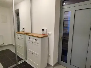 Pronájem bytu 2+kk, Olomouc, Sokolovská, 68 m2
