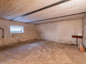 Prodej bytu 1+1, Karlovy Vary, Lipová, 35 m2