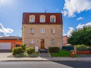 Prodej bytu 1+1, Karlovy Vary, Lipová, 35 m2