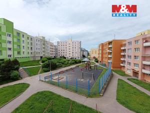Pronájem bytu 3+1, Jindřichův Hradec - Jindřichův Hradec V, Kosmonautů, 67 m2