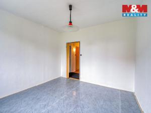 Prodej bytu 3+1, Plzeň - Skvrňany, Vojanova, 70 m2