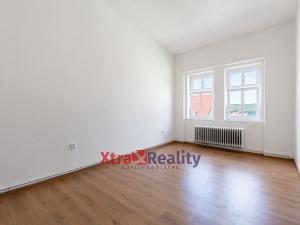 Prodej bytu 2+1, Teplice, Školní, 101 m2