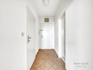 Pronájem bytu 1+kk, Praha - Stodůlky, Kodymova, 36 m2