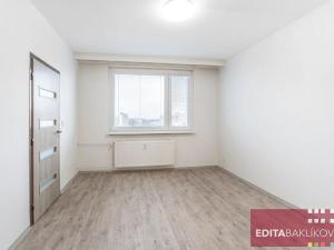 Pronájem bytu 2+1, Olomouc, Schweitzerova, 56 m2