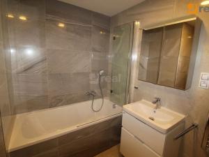 Pronájem bytu 2+kk, Praha - Třebonice, U Radosti, 51 m2