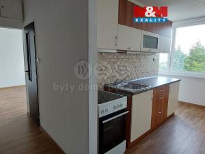 Prodej bytu 3+1, Klášterec nad Ohří, Na Vyhlídce, 65 m2