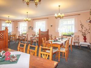 Prodej restaurace, Mařenice, 479 m2