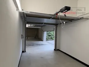 Pronájem garáže, Brno, Křepelčí, 17 m2