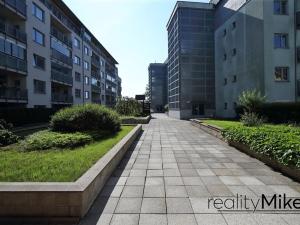 Pronájem bytu 2+kk, Liberec, Tyršova, 65 m2