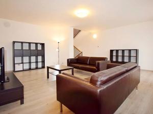 Pronájem rodinného domu, Praha - Řepy, Na Fialce II, 220 m2