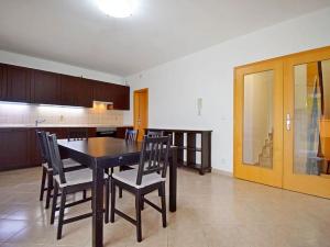 Pronájem rodinného domu, Praha - Řepy, Na Fialce II, 220 m2