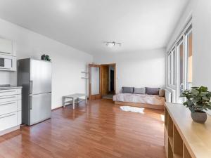 Prodej bytu 1+kk, Praha - Stodůlky, Na Výrovně, 39 m2