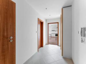Prodej bytu 1+kk, Praha - Stodůlky, Na Výrovně, 39 m2