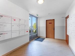 Prodej bytu 1+kk, Praha - Stodůlky, Na Výrovně, 39 m2