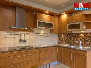 Prodej bytu 2+kk, Praha - Prosek, Vysočanská, 62 m2