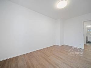 Pronájem bytu 1+kk, Praha - Chodov, Líbalova, 32 m2