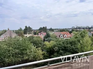 Pronájem bytu 2+kk, Praha - Štěrboholy, Andersenova, 61 m2