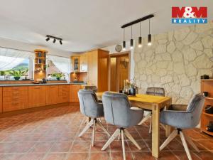 Prodej rodinného domu, Chuchelna, 290 m2