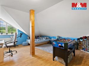 Prodej rodinného domu, Chuchelna, 290 m2