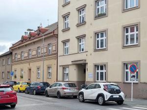 Prodej bytu 1+1, Hradec Králové, Nerudova, 27 m2