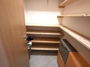 Prodej bytu 1+kk, Praha - Hlubočepy, Voskovcova, 45 m2