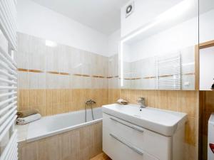 Pronájem bytu 2+kk, Ostrava, Kaminského, 63 m2
