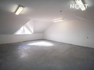 Pronájem obchodního prostoru, Břeclav, Lidická, 675 m2