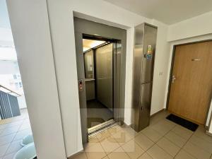 Pronájem bytu 3+kk, Modřice, Přízřenická, 74 m2