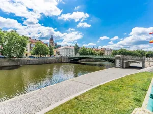 Pronájem bytu 2+1, Hradec Králové, náměstí Svobody, 70 m2