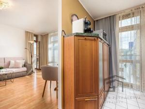 Pronájem bytu 2+kk, Praha - Smíchov, Tomkova, 53 m2