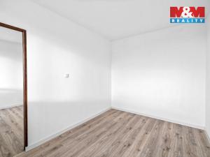 Prodej bytu 2+kk, Kladno - Kročehlavy, Děčínská, 48 m2