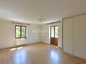 Pronájem vily, Praha - Nebušice, K Šedivce, 288 m2